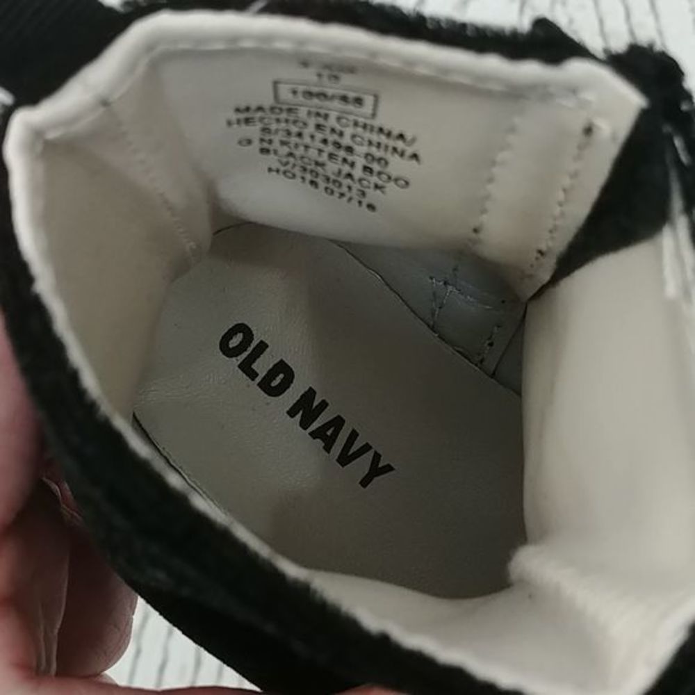 Old Navy‎ Black Cat Infant Boots - Picture 5 of 6